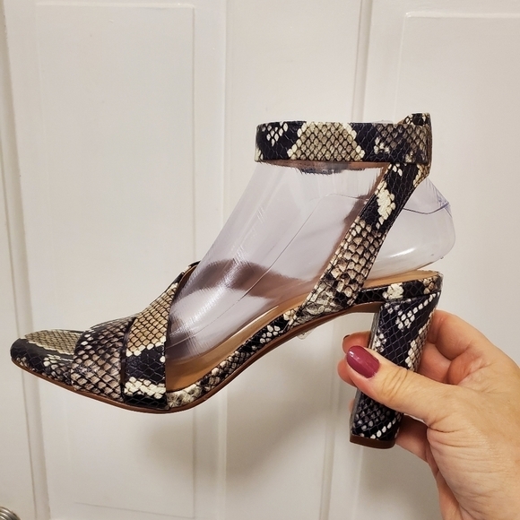 Madewell Liv Sandals in Snake Embossed Leather, Size 8 - Picture 7 of 16